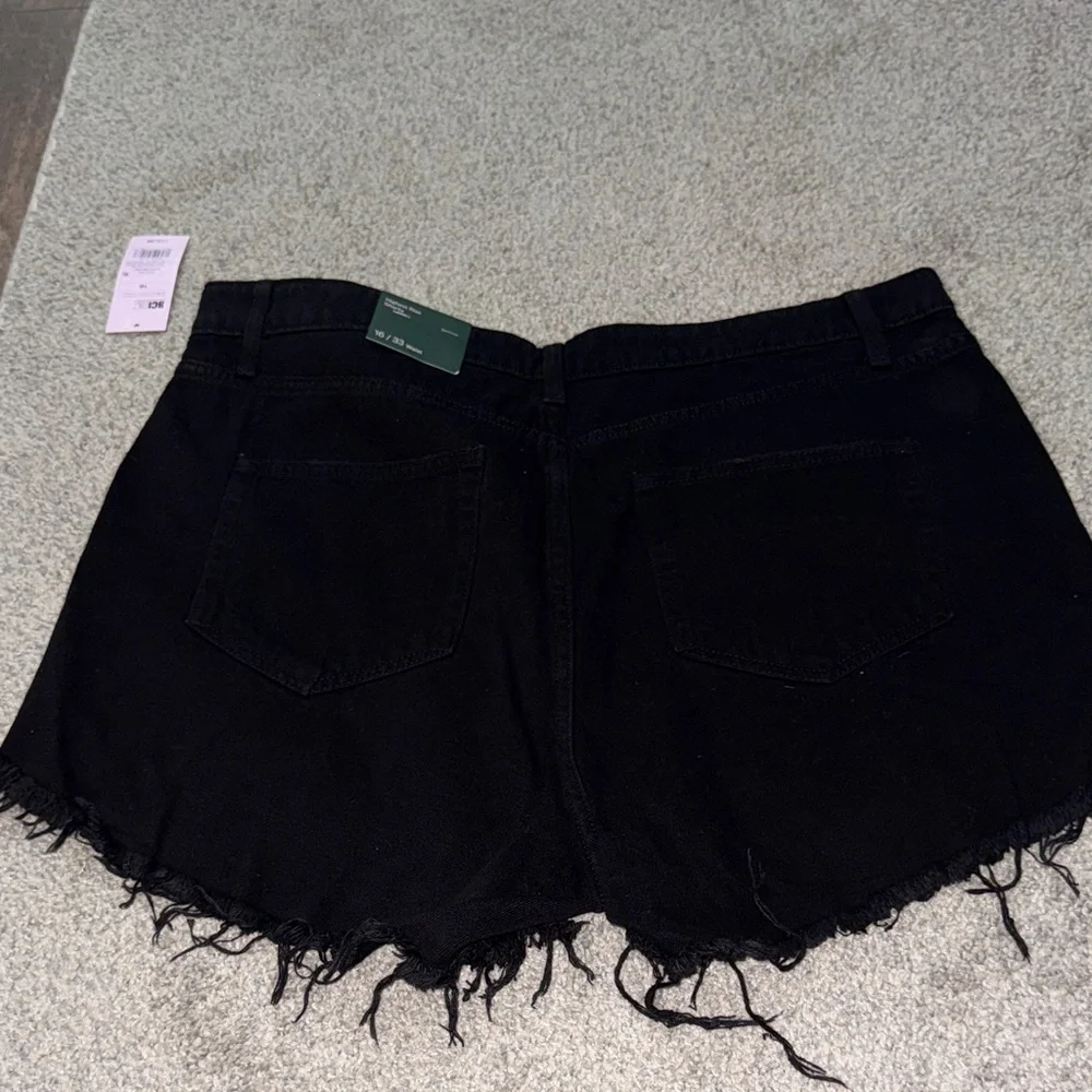 Wild Fable Black Frayed Jean Shorts - Picture 3 of 4